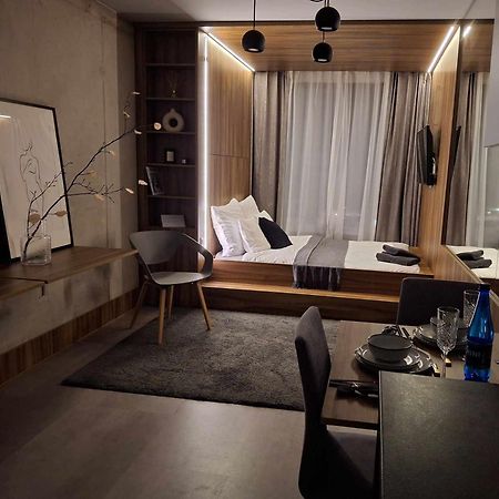 Apartments Wroc'Love By Me &301 Legnicka & Self Check-In 24H & Lift & Air Conditioning Wroclaw Ngoại thất bức ảnh